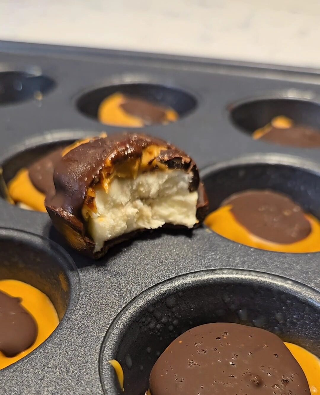 Frozen Peanut Butter Banana Cups